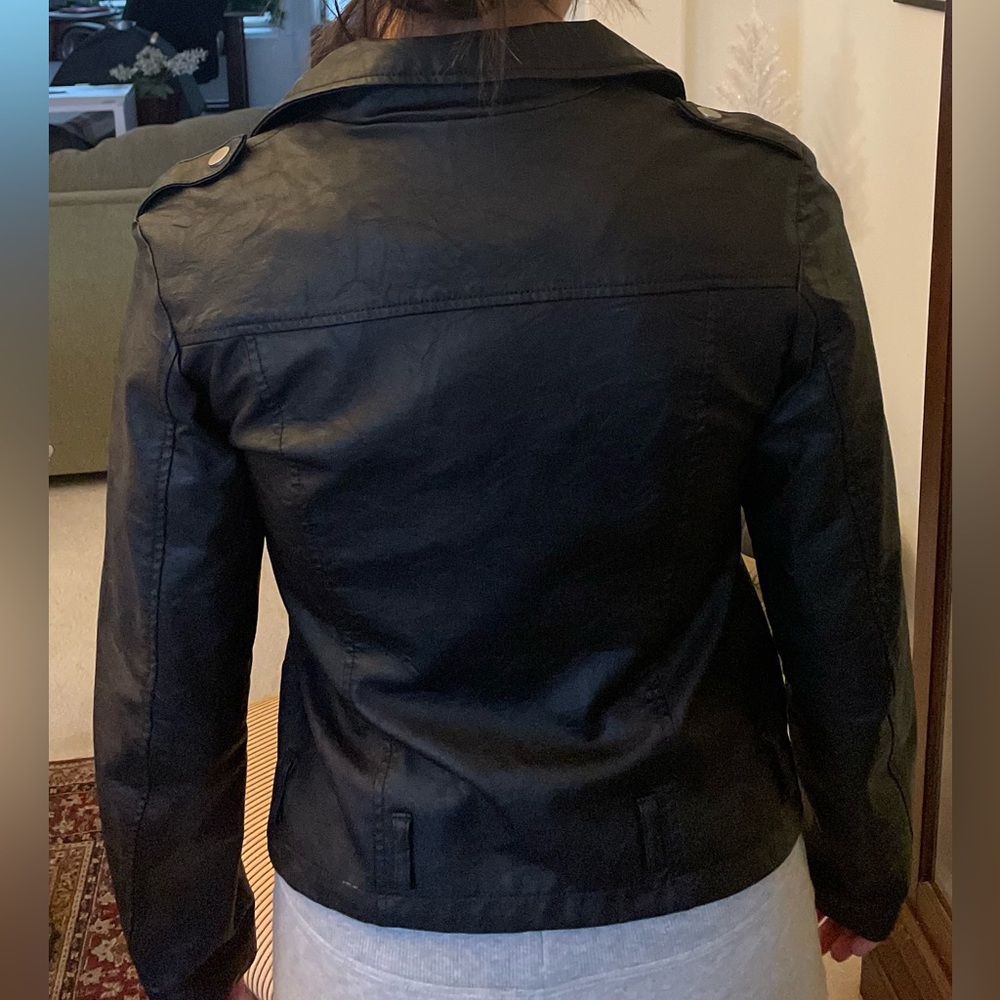 Leather Jacket - Picture 4 of 4